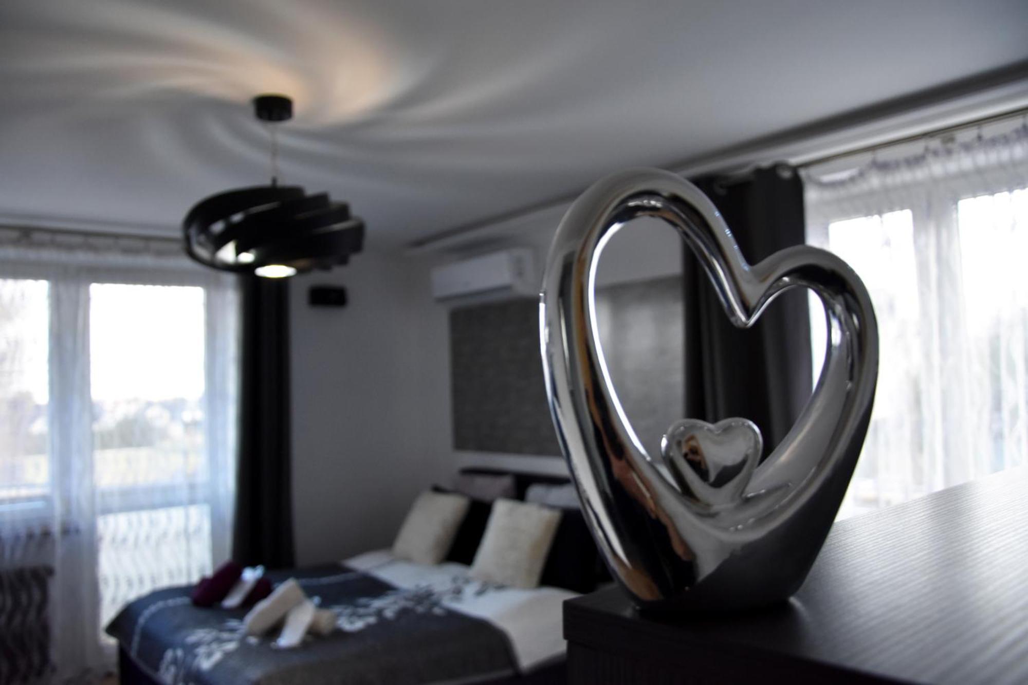 Apartament Night Premium 克拉科夫 外观 照片