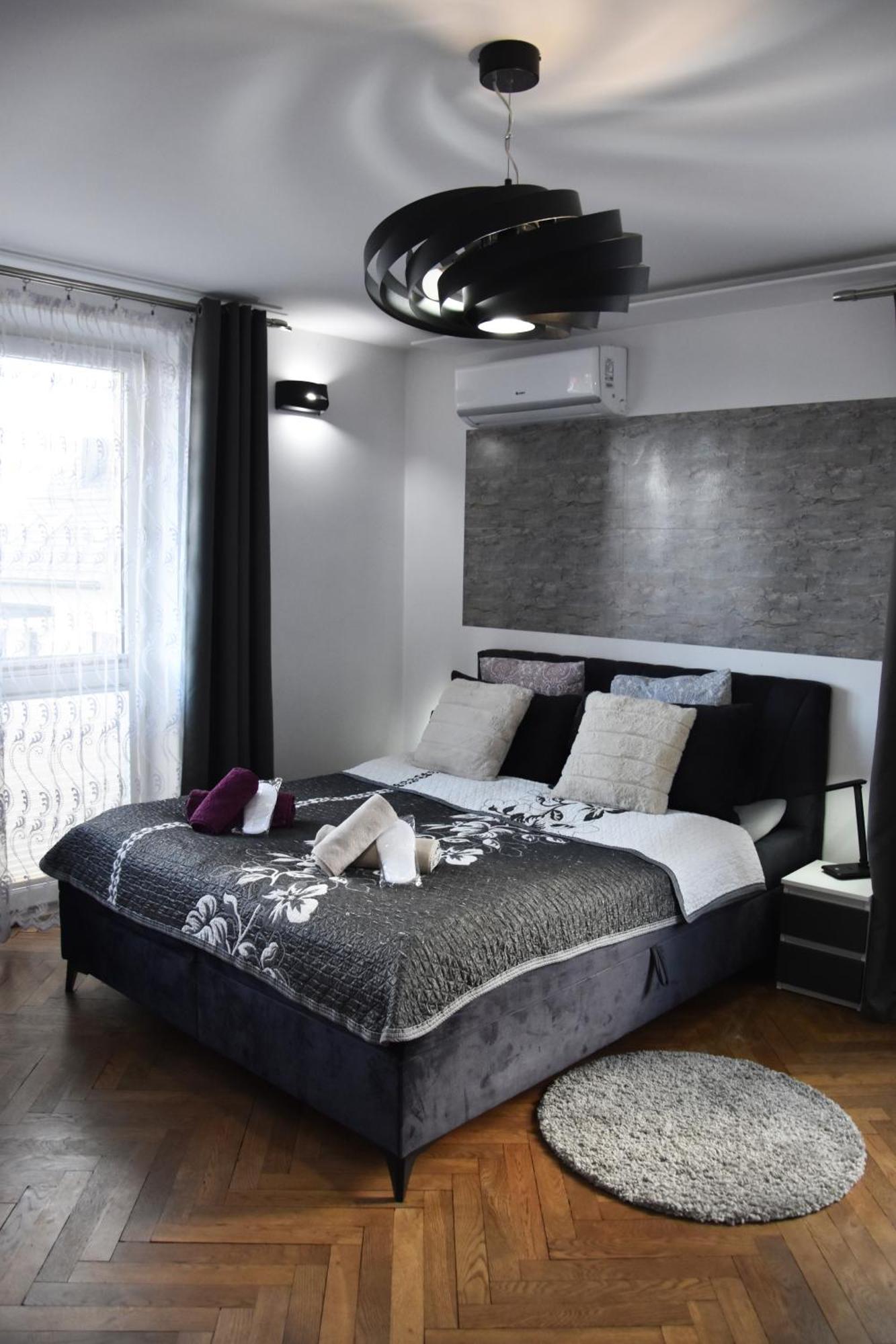 Apartament Night Premium 克拉科夫 外观 照片
